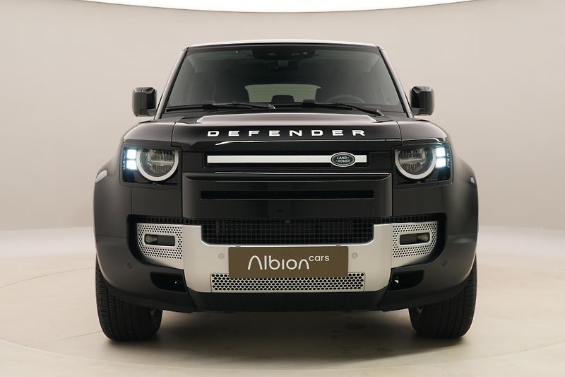 Land Rover Defender 110 D200 S AWD AUT CZ - fotka 15 z 46