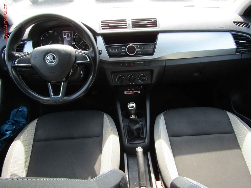 Škoda Fabia (2015) 1.2 TSI, 2.maj,ČR, AC - fotka 8 z 16