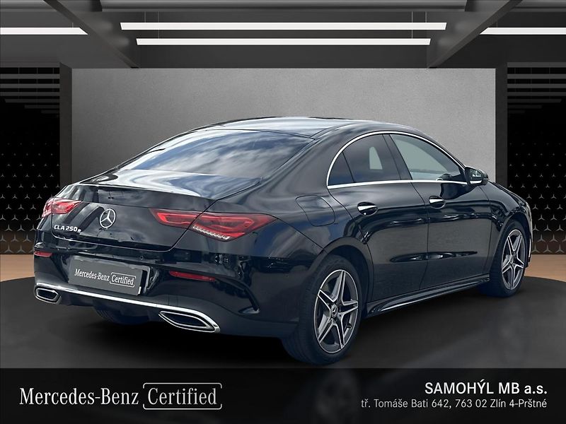 Mercedes-Benz CLA 250e kupé AMG linie - fotka 5 z 13