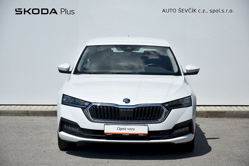 Škoda Octavia (2022) Ambition 2.0 TDI 85kW - fotka 4 z 31