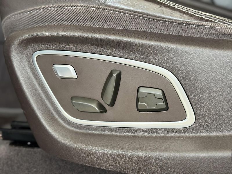 Renault Espace 1,6dCi AUT*Init.Paris*Masáže - fotka 32 z 40