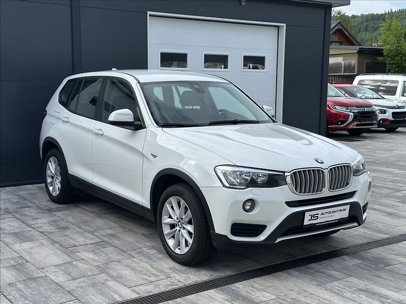 BMW X3 2,0 28i 245PS  Advantage A/T 4 - fotka 5 z 53