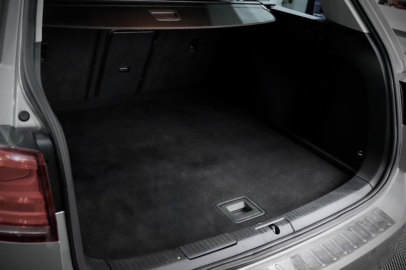 Volkswagen Golf 7 Variant 1.4 TSI 90 kW - fotka 35 z 37