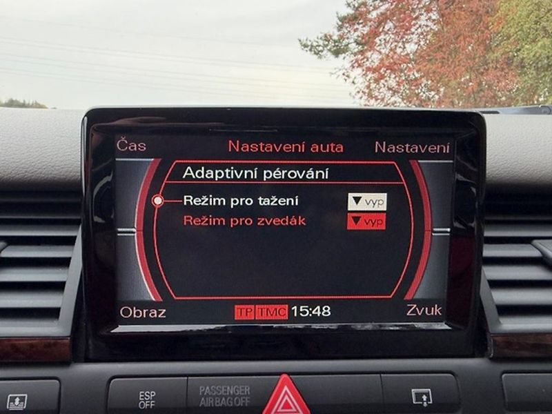 Audi A8 A8 L 4.2 FSI V8, quattro 257kW - fotka 43 z 47