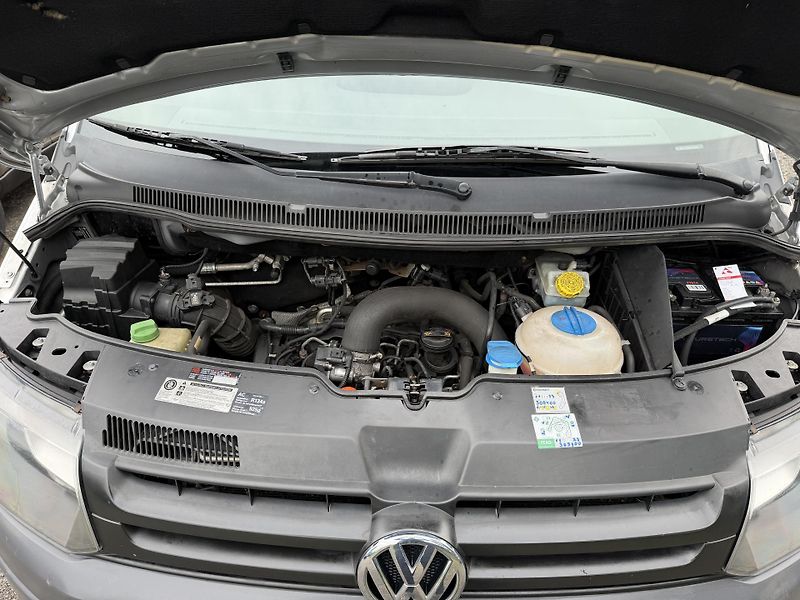 Volkswagen Transporter 2.0 TDI 4x4 LONG - fotka 19 z 21