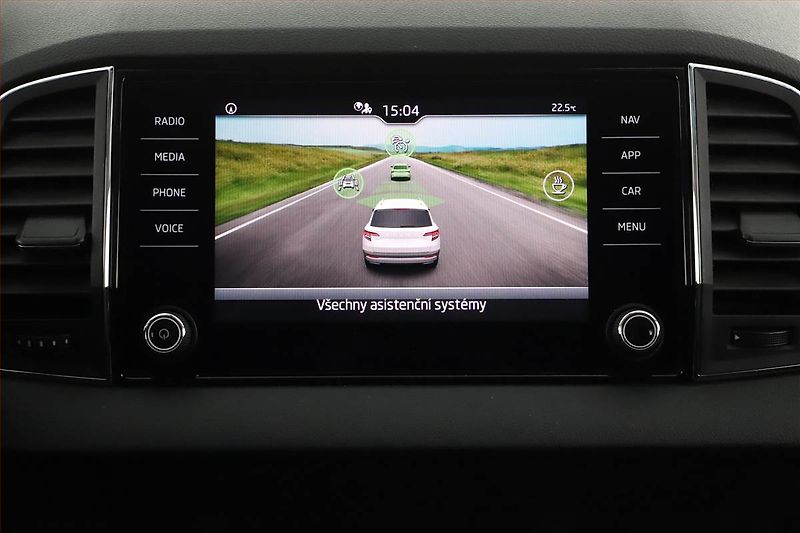 Škoda Karoq (2021) Style 2.0 TDI, Navi, Tempomat - fotka 14 z 18