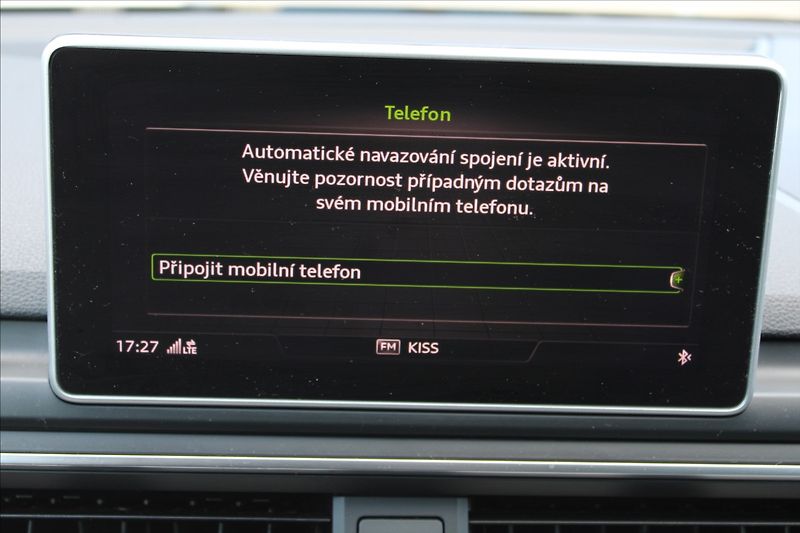 Audi A4 2,0 TDI  AUTOMAT,4x4,VIRTUAL - fotka 16 z 49