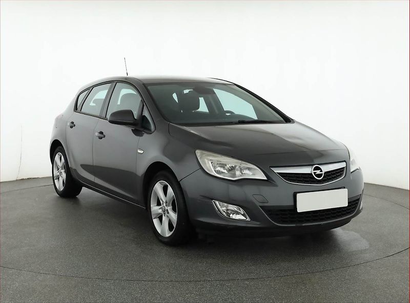 Opel Astra (2010) 1.4 16V, Serv.kniha - fotografie inzerátu