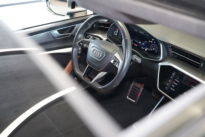 Audi RS 7 Carbon, B&O, Matrix, Ventilace - fotka 25 z 50