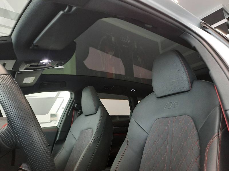 Audi A6 (2026) Avant S-Line 3.0 TFSI quattro - fotka 30 z 37