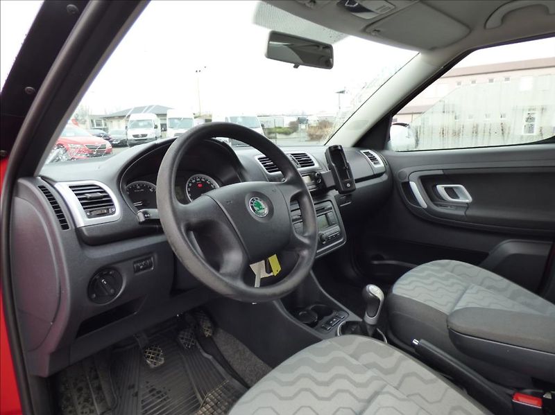 Škoda Roomster 1,9 TDI, Digi Klima, serviska - fotka 12 z 44