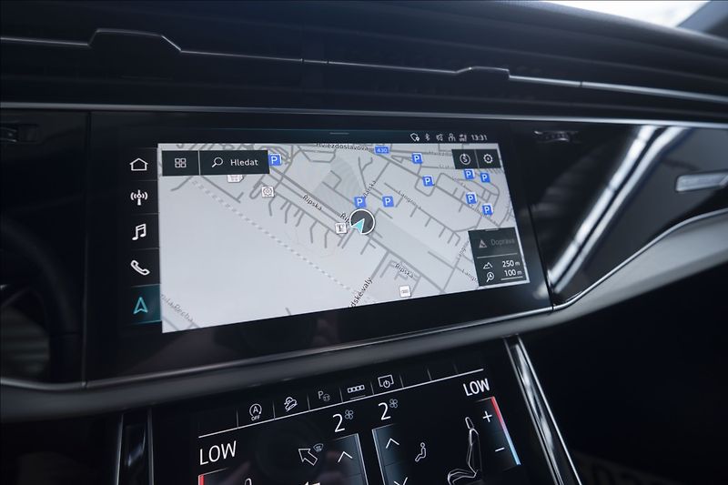 Audi Q7 3,0 TDI QUATTRO S-LINE 1. MAJ - fotka 50 z 51