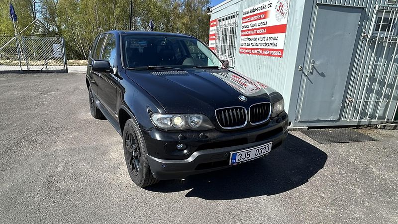 BMW X5 (2005) 3,0 D 4x4 - fotka 15 z 15