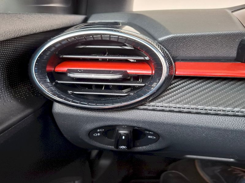 Škoda Fabia (2024) Monte Carlo TS 85/1.0 A7F - fotka 33 z 36