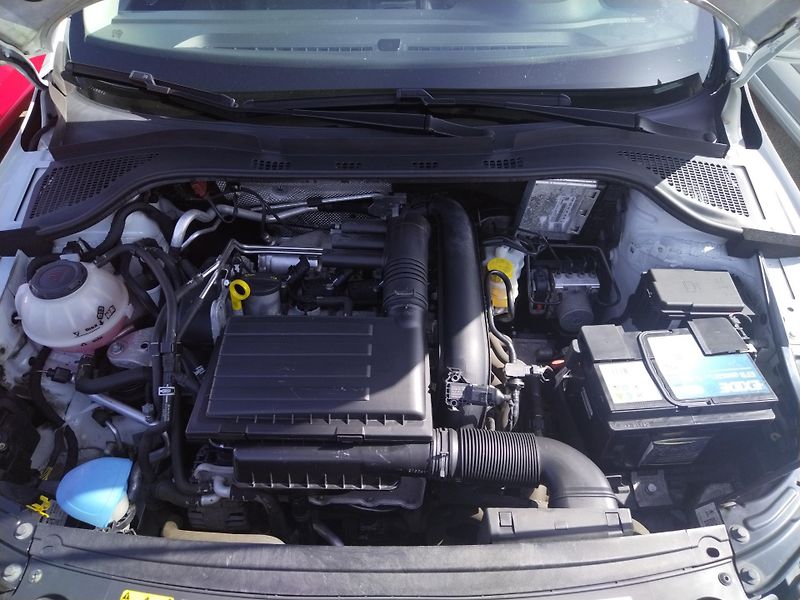 Škoda Rapid 1.4 TSI DSG7°  STYLE - fotka 29 z 29