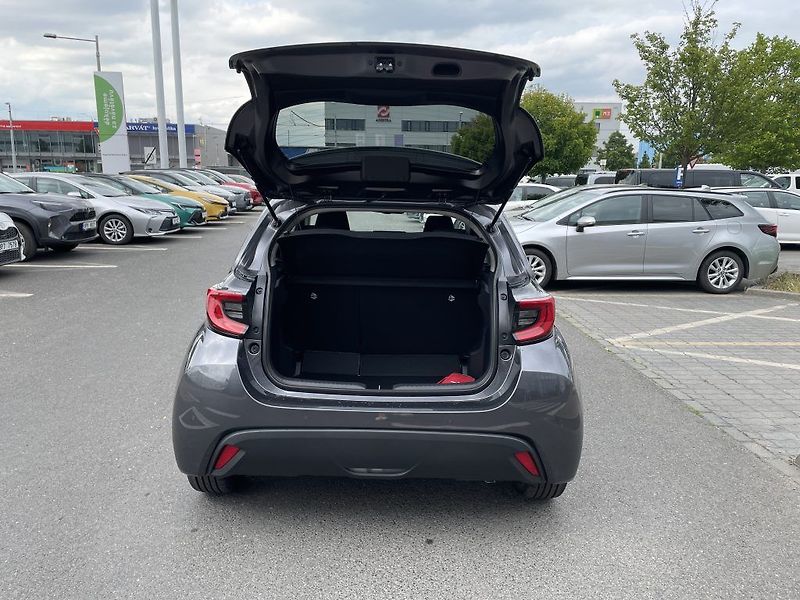 Toyota Yaris 1.5 Hybrid Style ODBĚR ihned - fotka 5 z 27