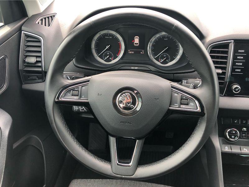 Škoda Karoq 1,5 TSI DSG Style - fotka 17 z 30