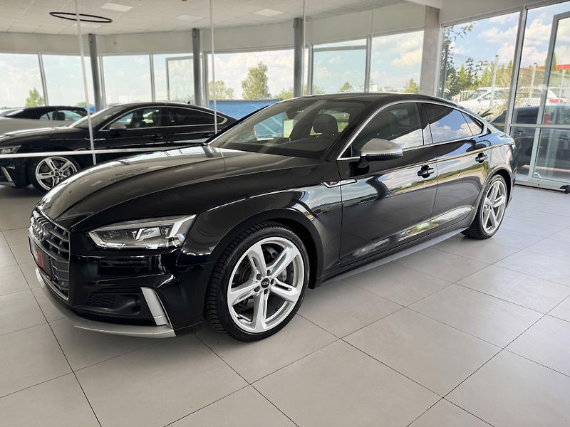 Audi A5 3,0TDI Q*200kW*S-LINE*KeyLess - fotka 2 z 38