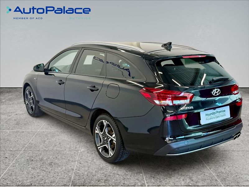 Hyundai i30 1,0 TGDI NLINE NAVIGACE - fotka 6 z 17
