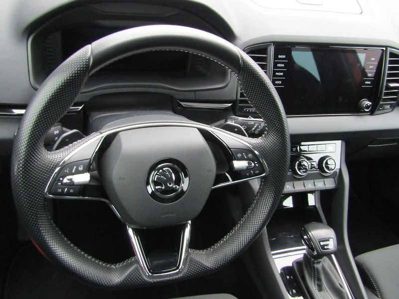 Škoda Karoq FL 4x4 Sportline 2.0 TDI CR /1 - fotka 17 z 30
