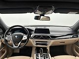 BMW Řada 7 4,4 390kW 750Li xDrive CZ - náhled 16