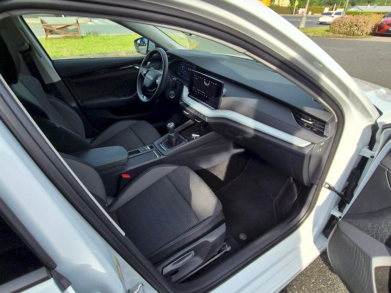 Škoda Octavia (2025) Selection 1.5 TSI 110 kW 6°man - fotka 20 z 33