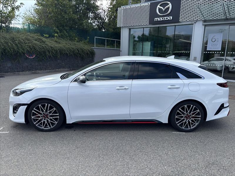 Kia ProCeed 1,6 TGDi 150kW GT ZÁRUKA - fotka 2 z 50