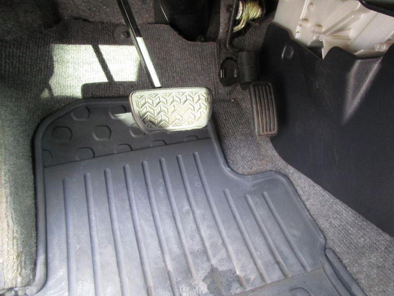Toyota RAV4 2,0-110KW-4x4-AUTOMAT - fotka 12 z 16