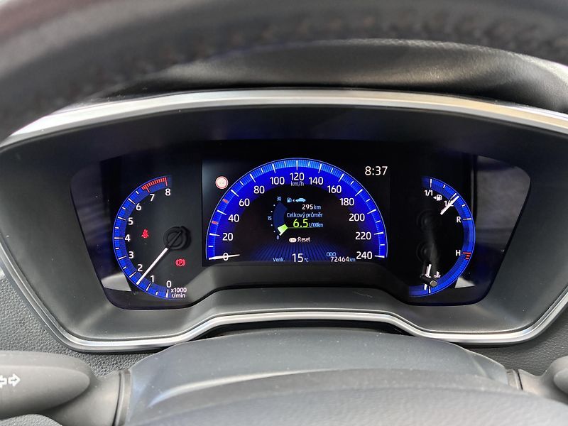 Toyota Corolla 1,5-92KW,COMFORT,1.MAJITEL,TOP - fotka 17 z 30