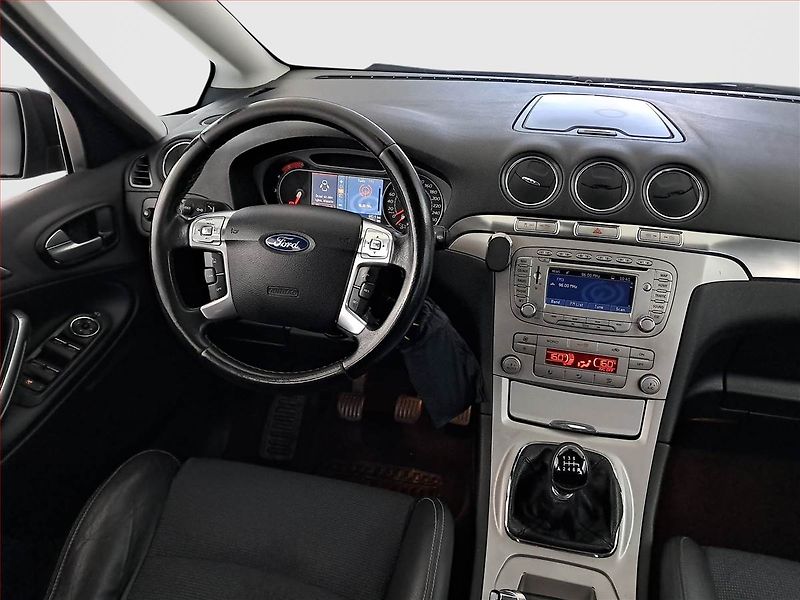 Ford S-MAX (2008) 2.2 TDCi, nová STK, Tažné - fotka 7 z 23
