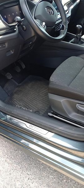 Škoda Octavia (2021) - fotka 7 z 9
