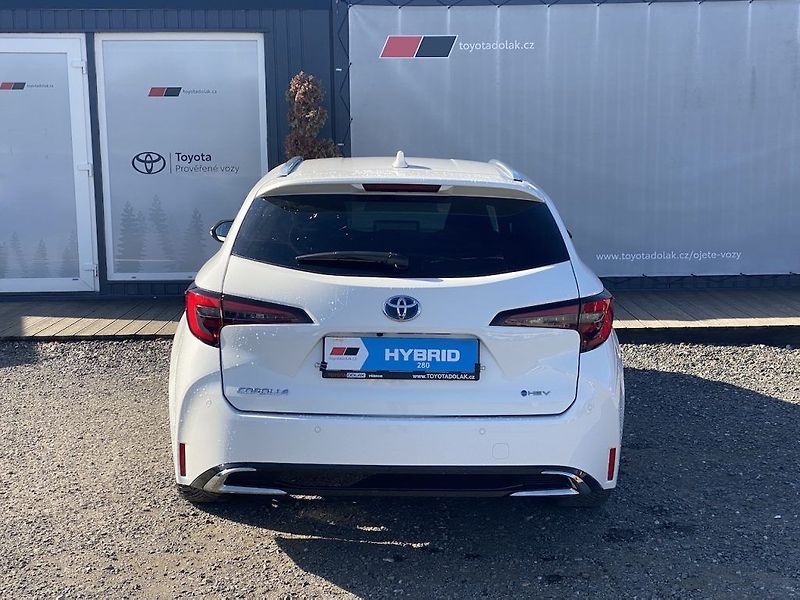 Toyota Corolla 1.8HEV, ČR, Style, DPH - fotka 6 z 16