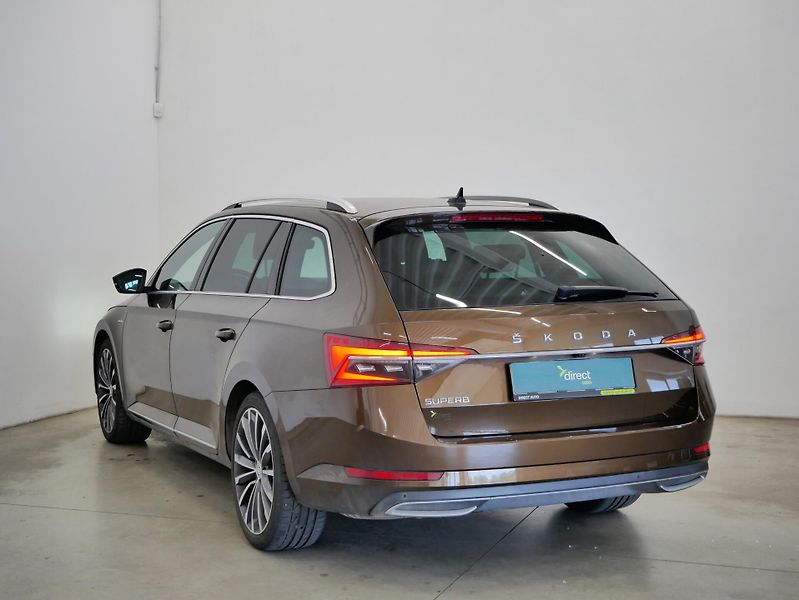 Škoda Superb - fotka 3 z 6