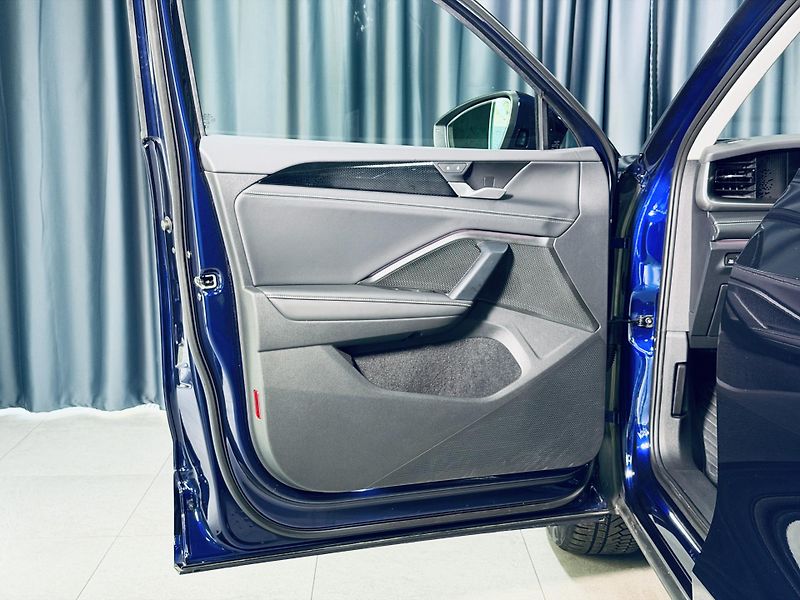 Volkswagen Tayron (2025) 2.0*TDi*4M*ZÁRUKA*REZERVACE - fotka 13 z 32