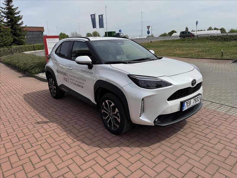 Toyota Yaris Cross 1,5 Style 4x4 - fotka 3 z 12