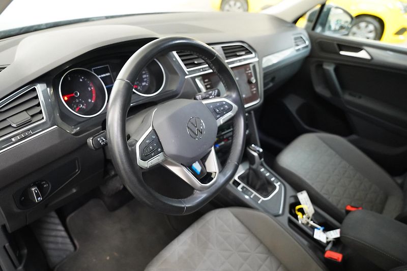 Volkswagen Tiguan - fotka 6 z 6