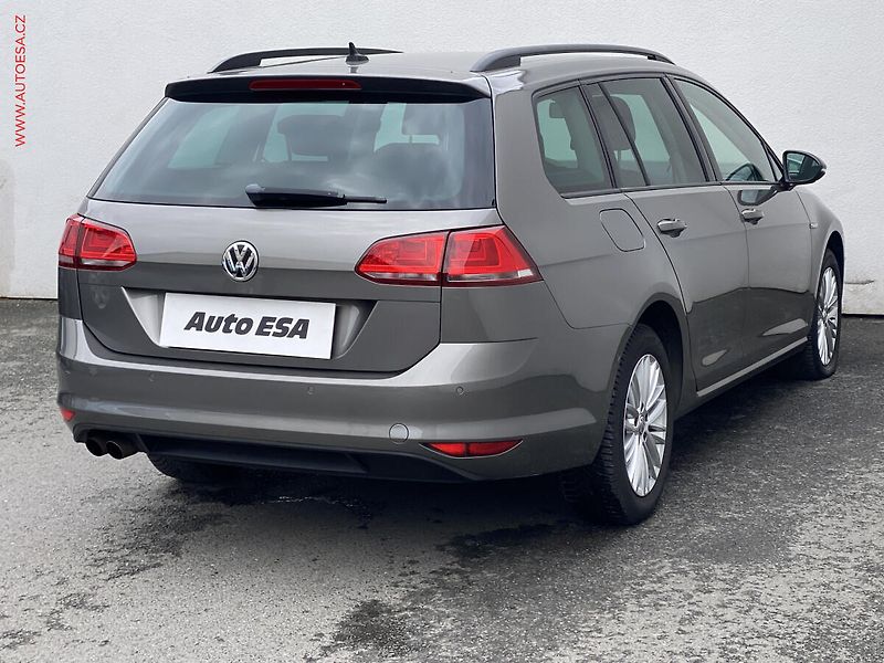 Volkswagen Golf (2014) 1.4 TSi, CUP, DSG, kamera - fotka 4 z 19