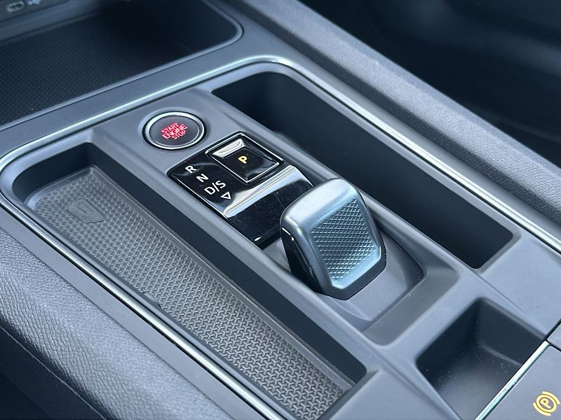 Cupra Leon (2021) ST 2.0 TSI DSG FR - fotka 16 z 32