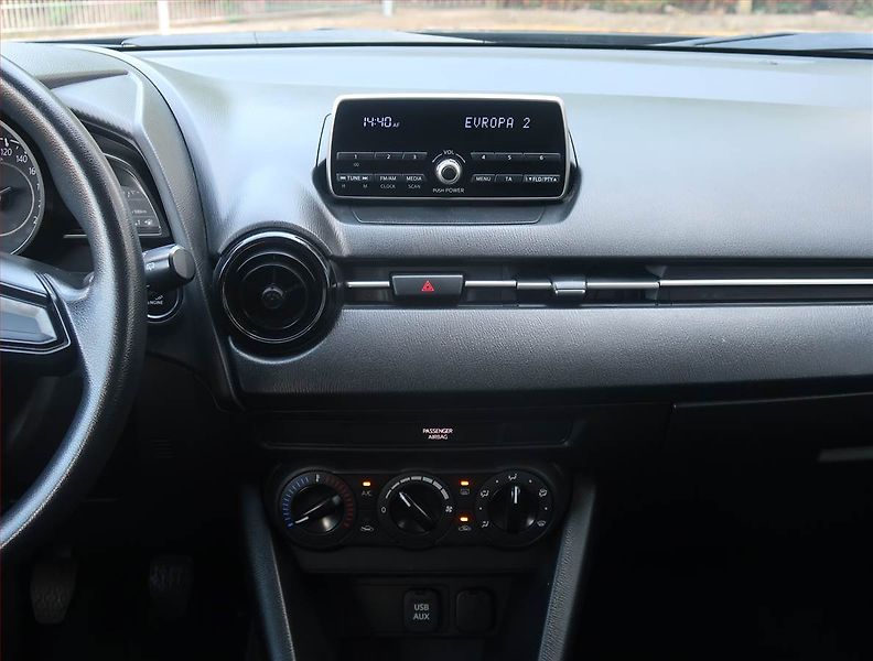 Mazda CX-3 (2019) 2.0 Skyactiv-G - fotka 12 z 18