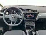 Volkswagen Touran (2017) 1.2TSi 81KW! TAŽNÉ!Park assist - náhled 13