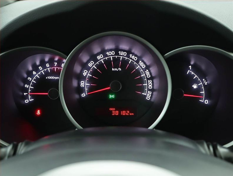 Kia Venga (2017) 1.4 CVVT, Serv.kniha - fotka 11 z 14