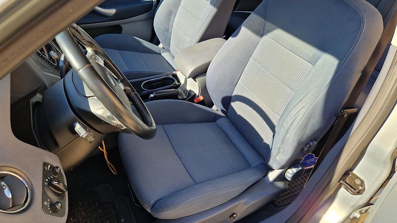Ford Mondeo (2008) - fotka 14 z 21