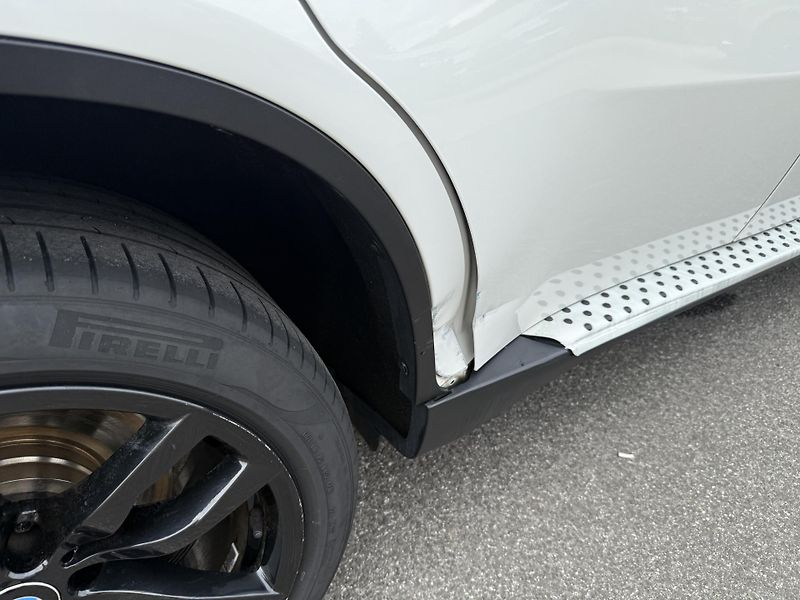 BMW X6 3.0D 280 kW - fotka 7 z 21