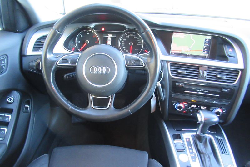 Audi A4 Avant 2.0 TDI AUT. KLIMA  *AUTOMAT* - fotka 11 z 37