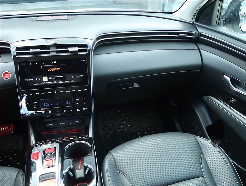 Hyundai Tucson (2023) Style 1.6 T-GDI HEV - fotka 8 z 17