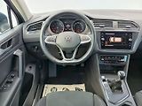 Volkswagen Tiguan (2021) 1.5 TSI 110kW LIFE - náhled 9