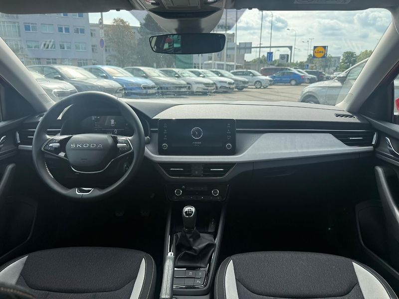 Škoda Scala Top Selection 1.0 TSI 85kW - fotka 5 z 24