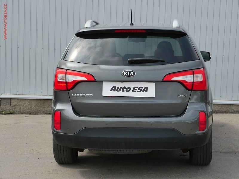 Kia Sorento (2015) 2.2CRDi, 2.maj,ČR, AT - fotka 5 z 28