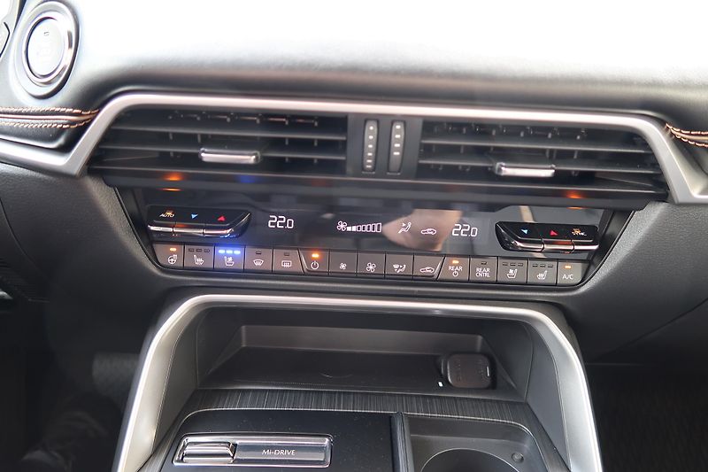 Mazda CX-80 (2026) 3,3 D254 AWD 8AT Homura Coso   - fotka 33 z 36