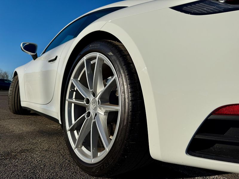 Porsche 911 (2022) ZÁRUKA 2030 Servis 5/26 BURMES - fotka 9 z 51